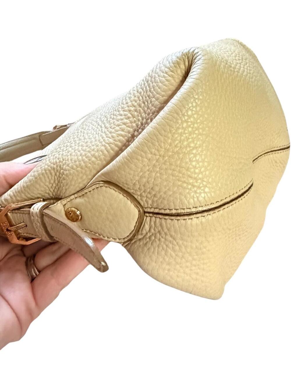 MCM Klara Medium Hobo Bag Beige Pebbled Leather Gold Hardware - Picture 9 of 14